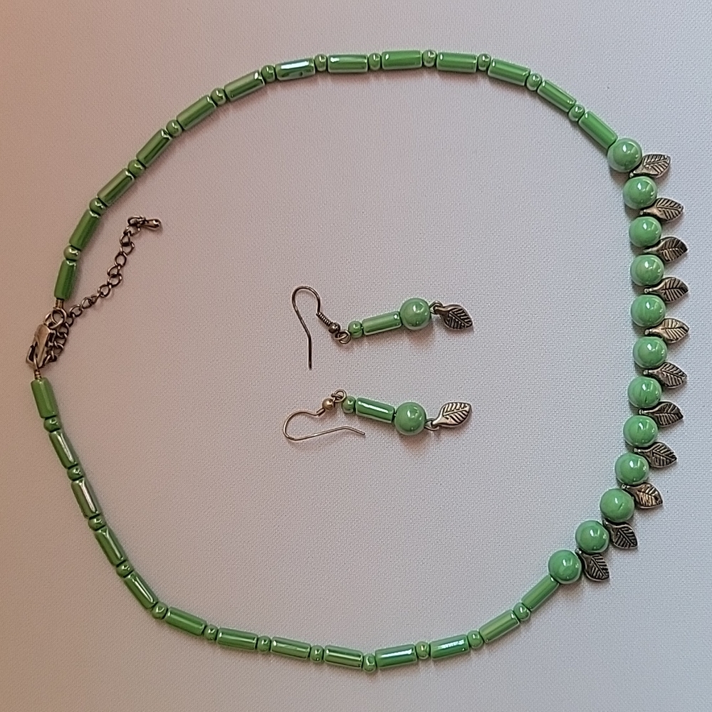 Necklace & Earrings